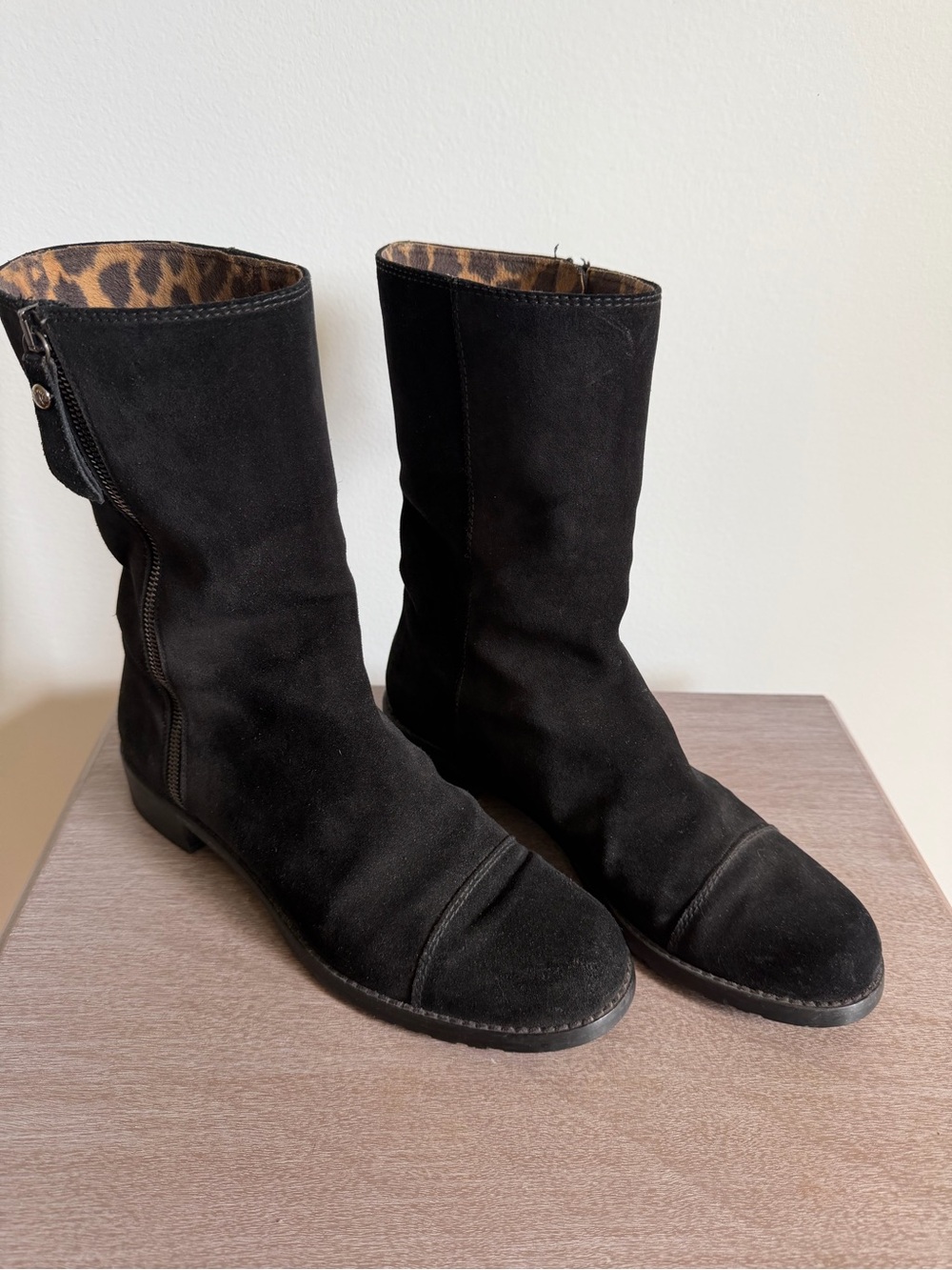 Stuart Weitzman Black Suede Duluth Boots Size 8
